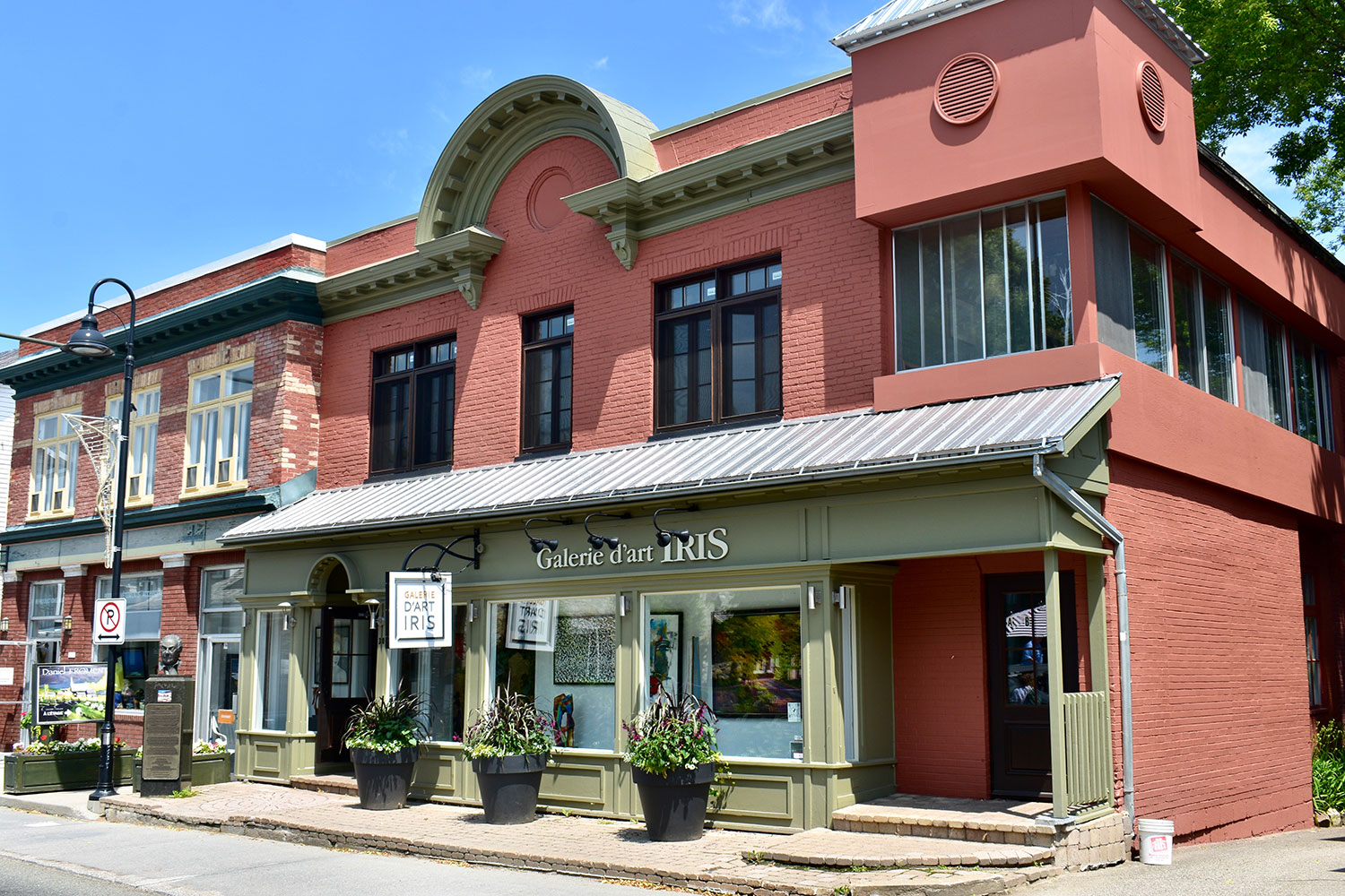 Galerie d'art Iris Baie-St-Paul Charlevoix